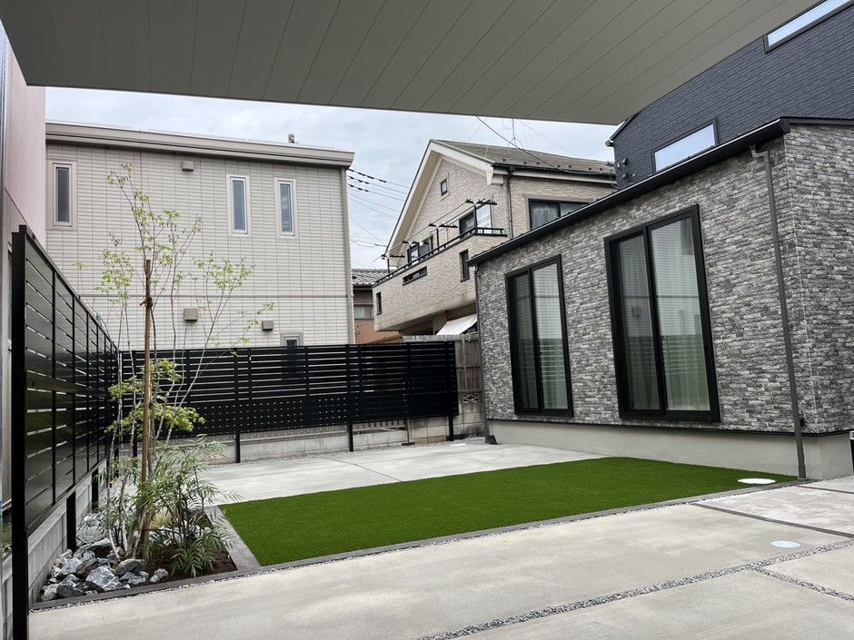 ふじみ野市の外構施工事例|敷地内からの引き
