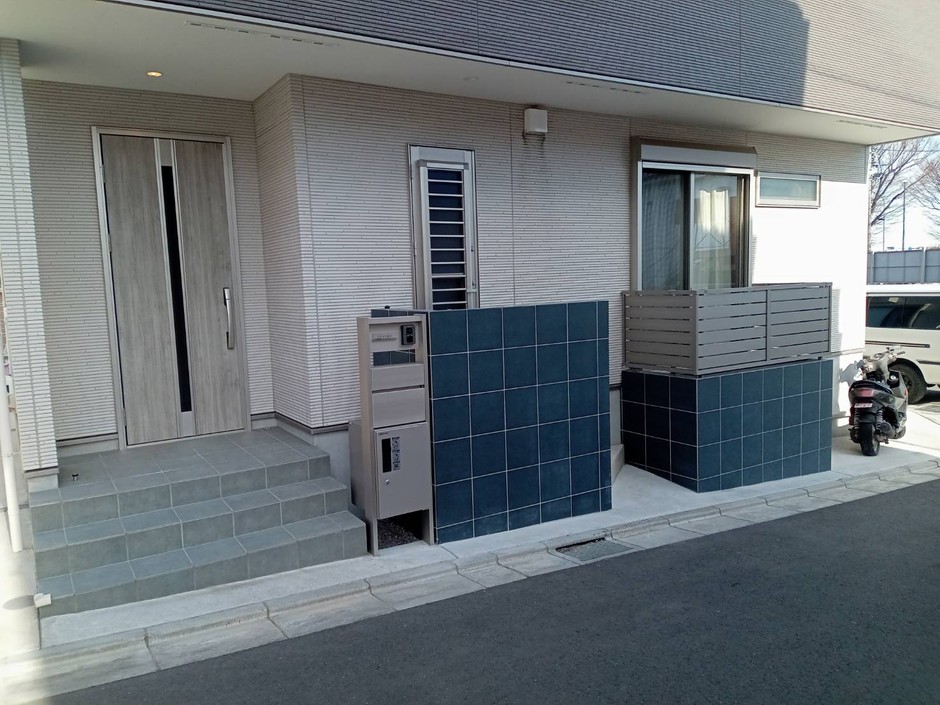 ふじみ野市の外構施工事例｜正面からの引き